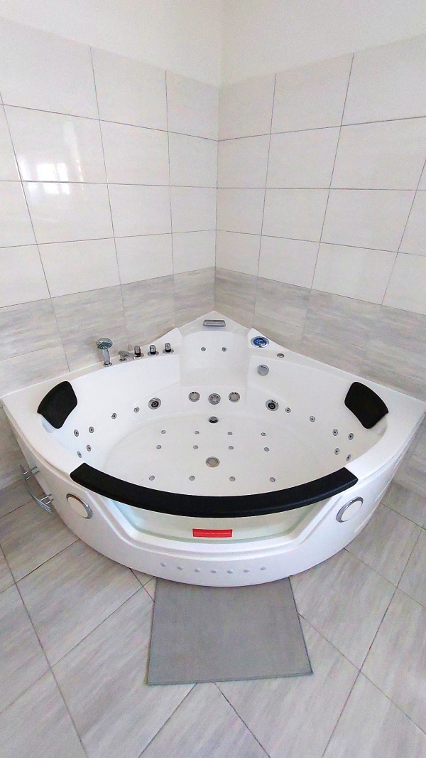 images/fotky/wellness-apartman/wellness-apartman-7.jpg#joomlaImage://local-images/fotky/wellness-apartman/wellness-apartman-7.jpg?width=600&height=1066